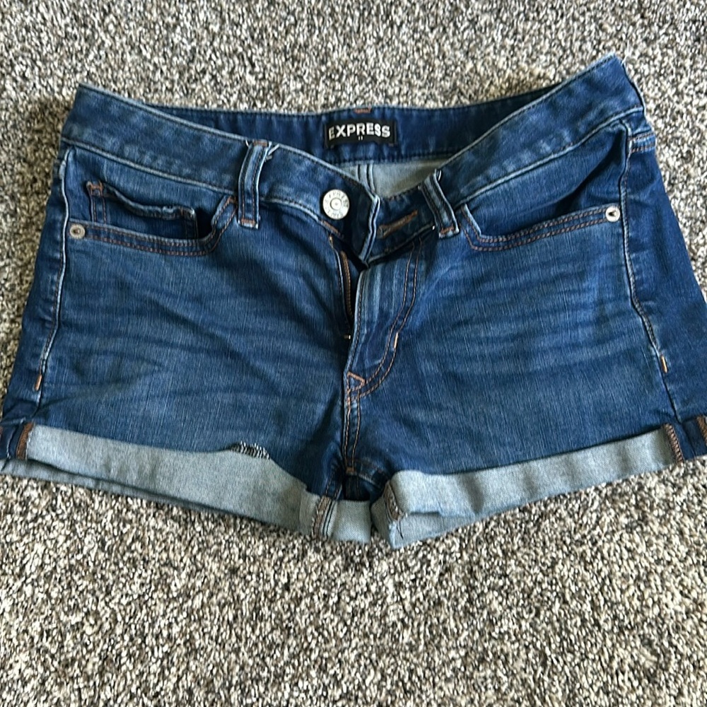 Express shorts